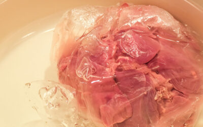 Should You Wash Meat Before Cooking? Experts Say No – Here’s Why